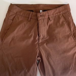 Outlier Futuredarts 28 Brown